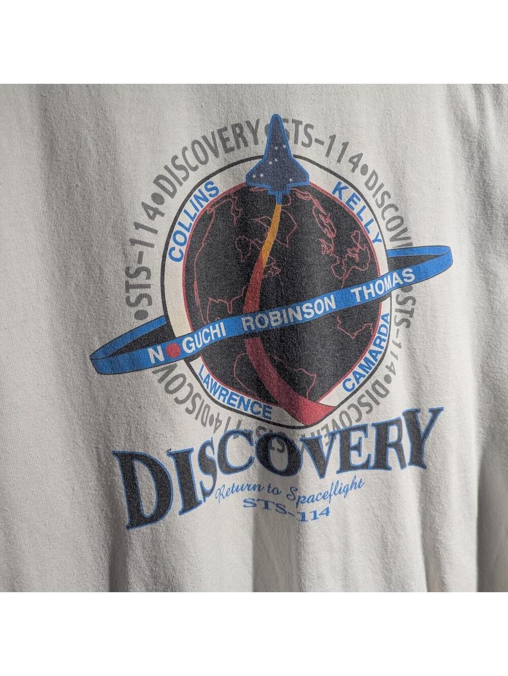 Vintage 2005 Discovery STS-114 Return to Spaceflight T-Shirt